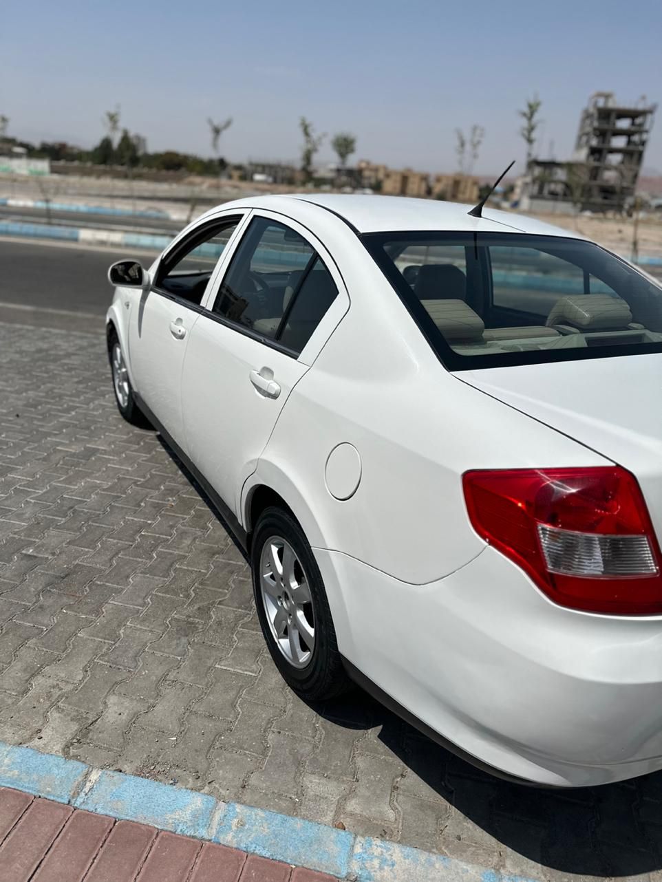 ام وی ام 550 اتوماتیک - 1394