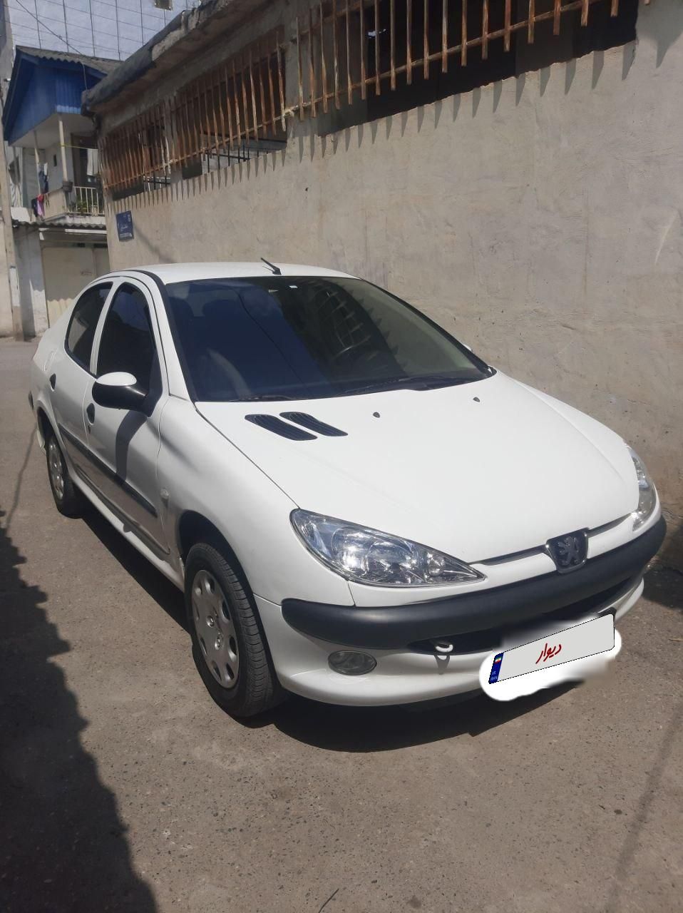 پژو ۲۰۶ صندوق دار v8 - 1395