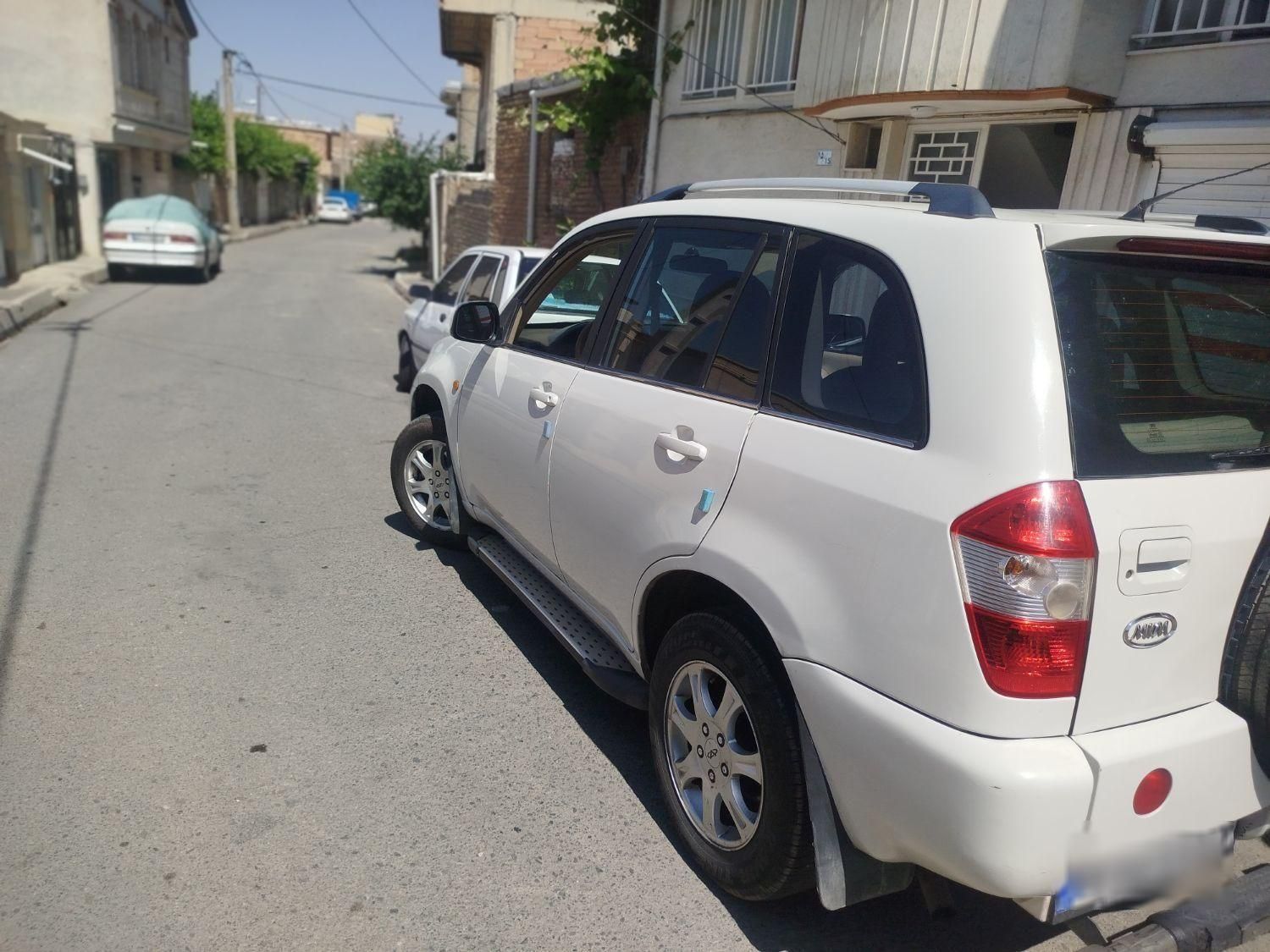ام وی ام X33 دنده‌ای ساده - 1391