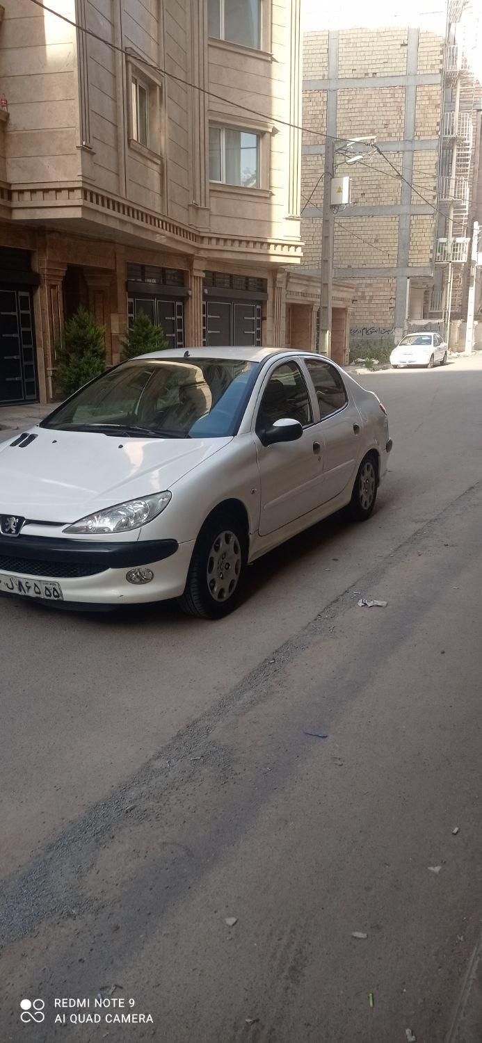 پژو ۲۰۶ صندوق دار v8 - 1388
