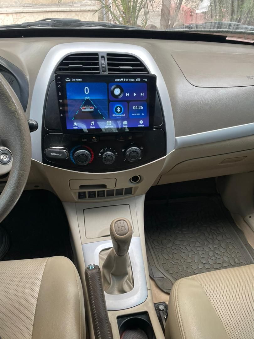 ام وی ام X33 دنده‌ای ساده - 1390