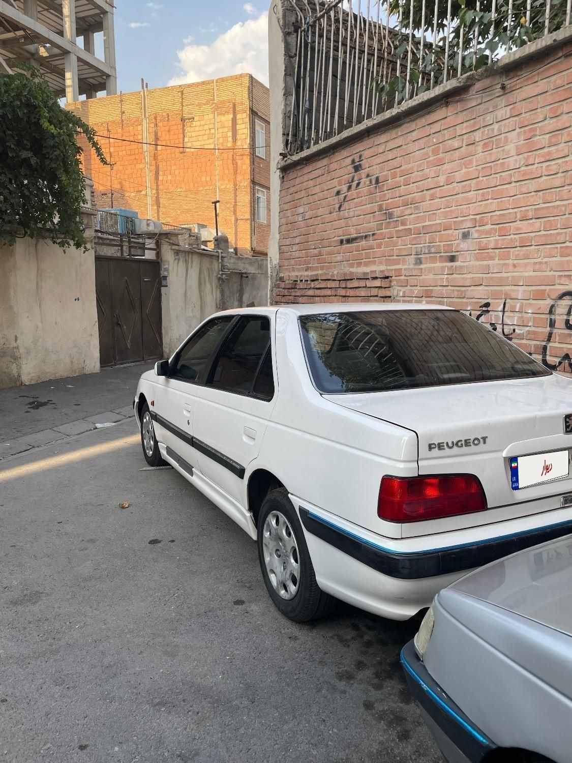 پژو پارس XU7ساده - 1388