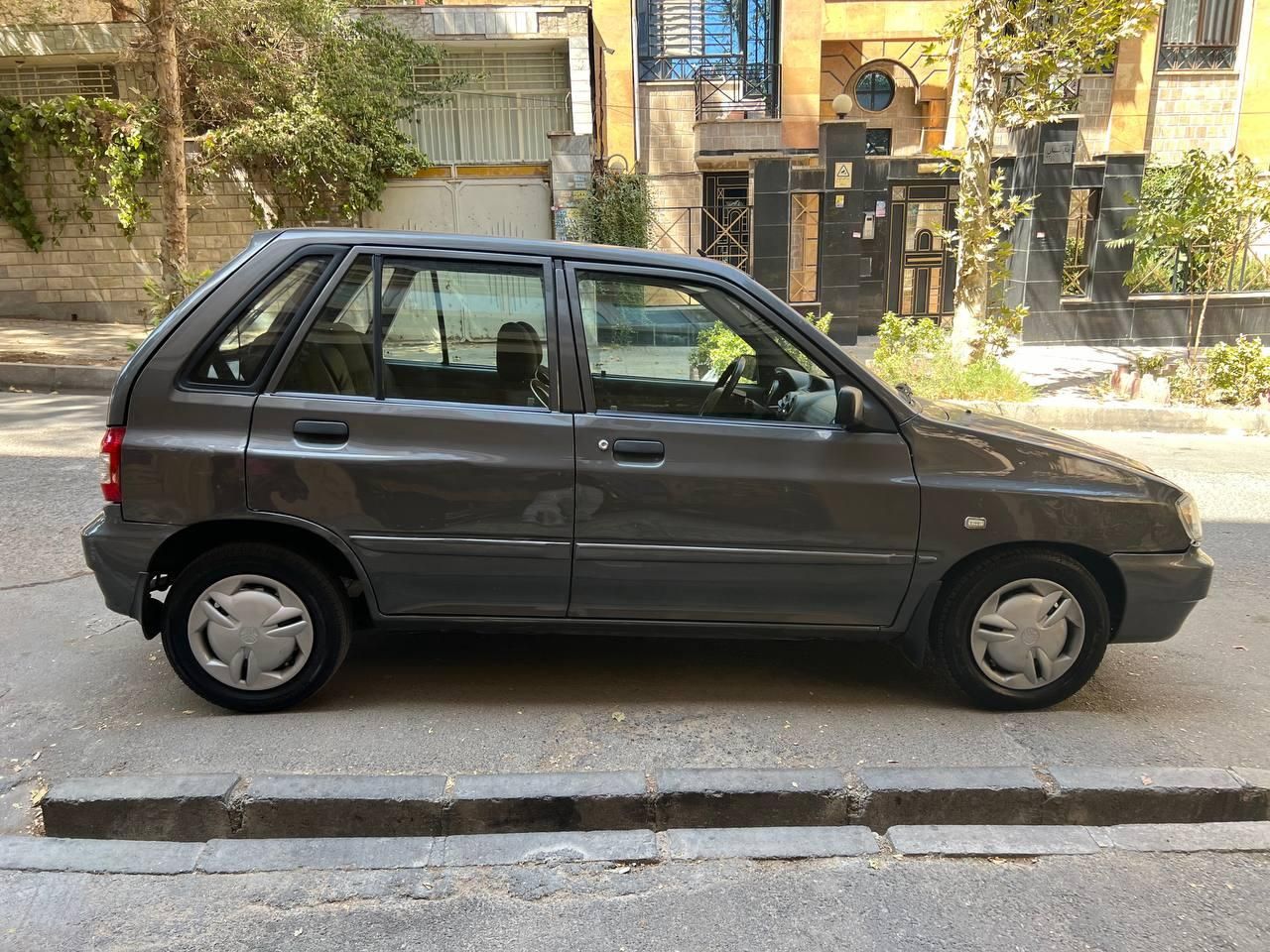 پراید 111 SE - 1392