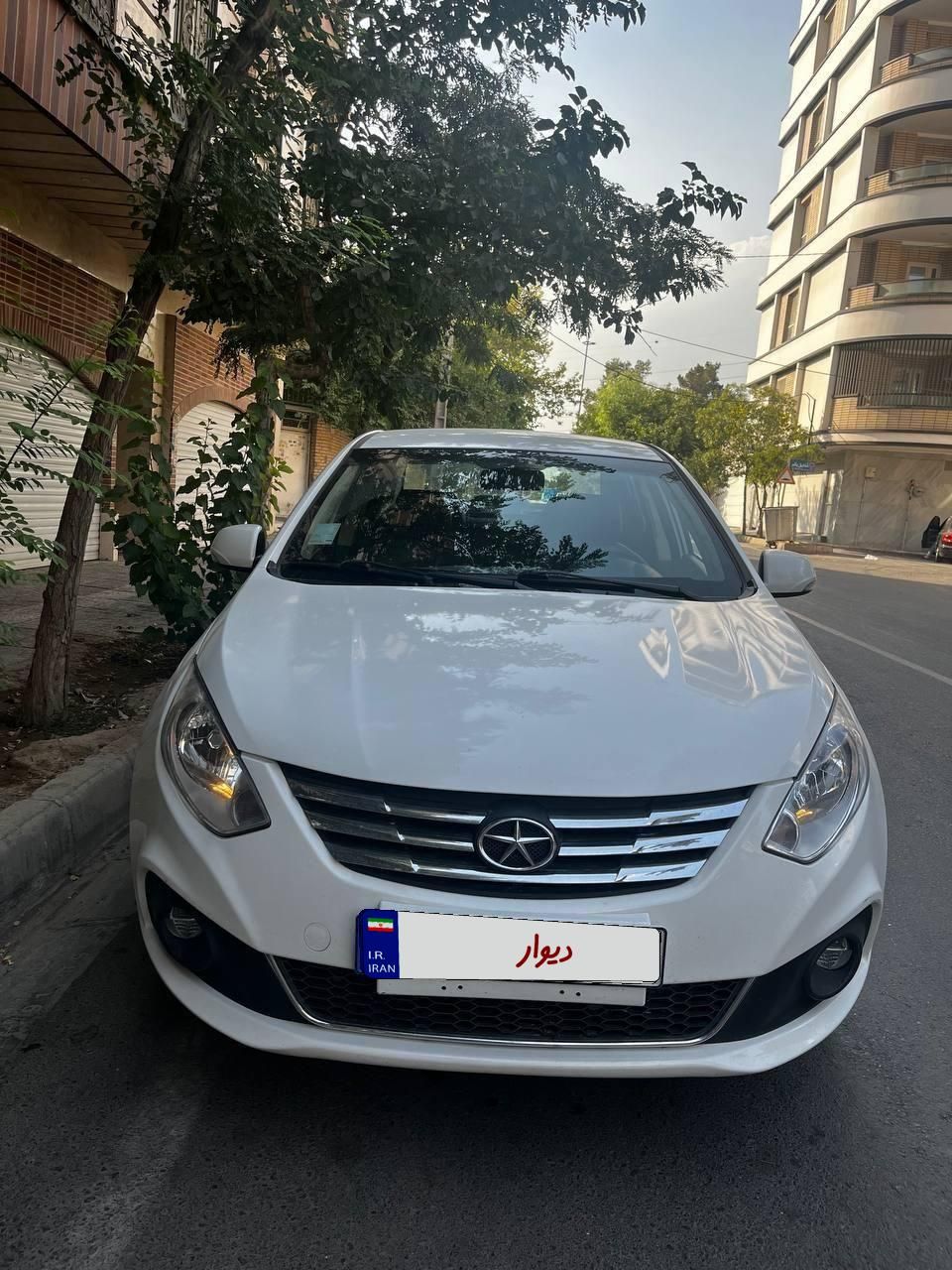 جک J4 اتوماتیک ساده - 1402