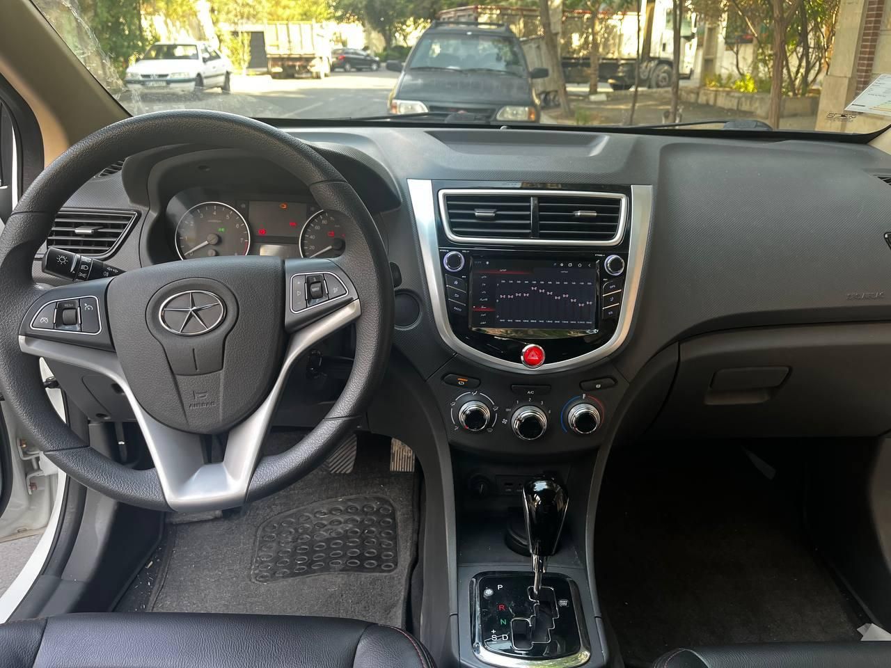 جک J4 اتوماتیک ساده - 1402