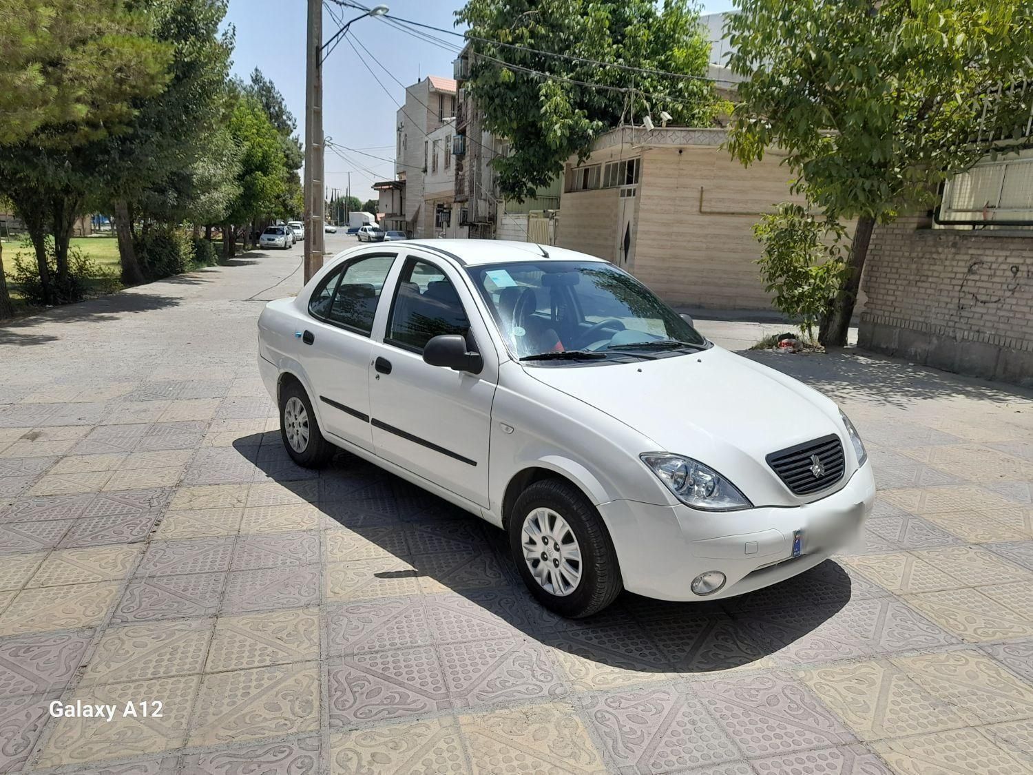 تیبا صندوق دار SX - 1400