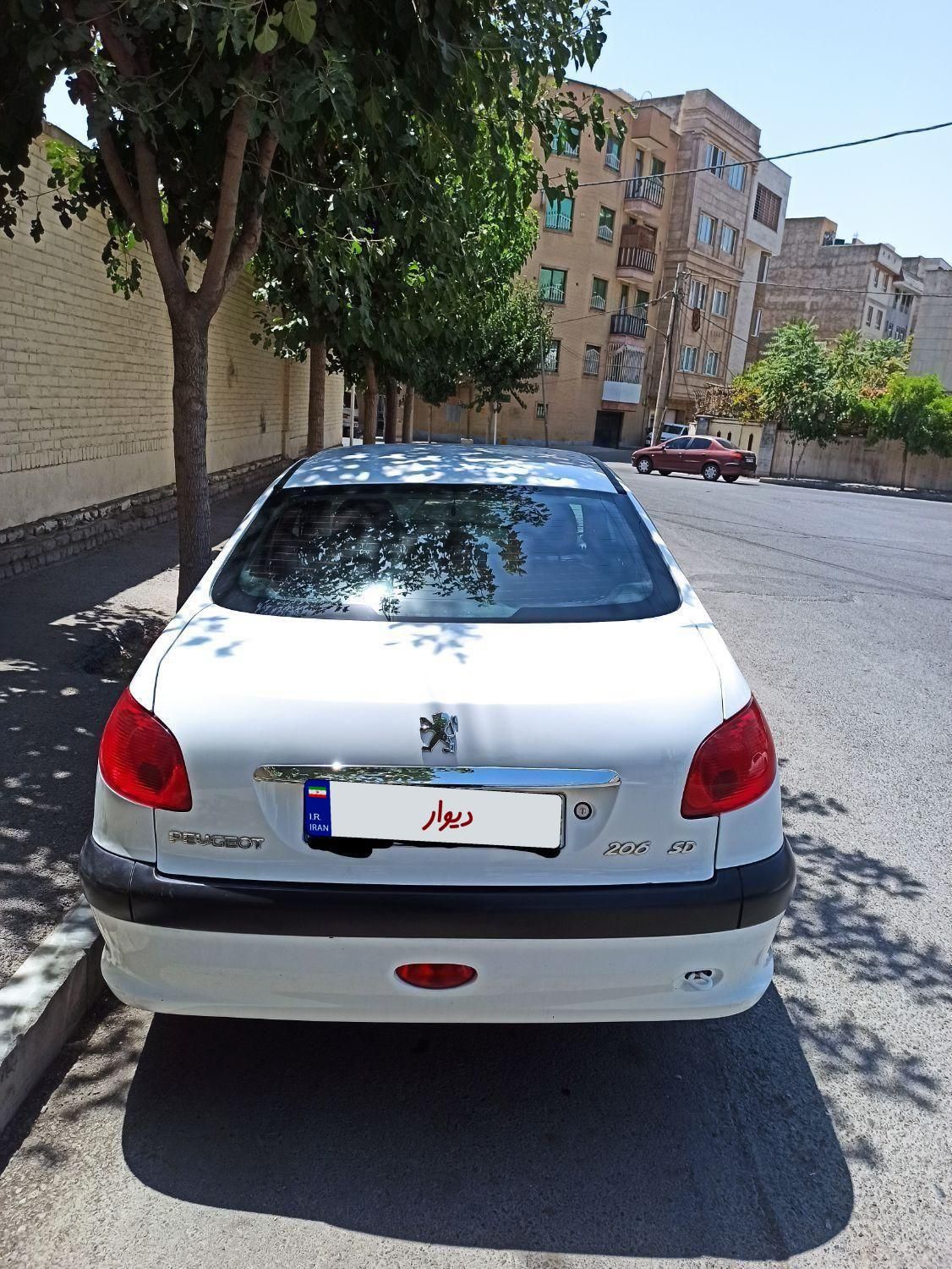 پژو ۲۰۶ صندوق دار v8 - 1399