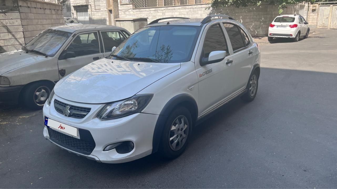 خودرو کوییک، معمولی آگهی ann_19484733