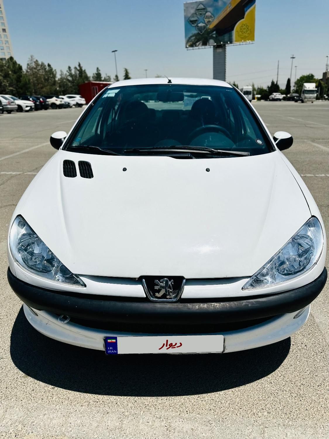 پژو ۲۰۶ صندوق دار v8 - 1395