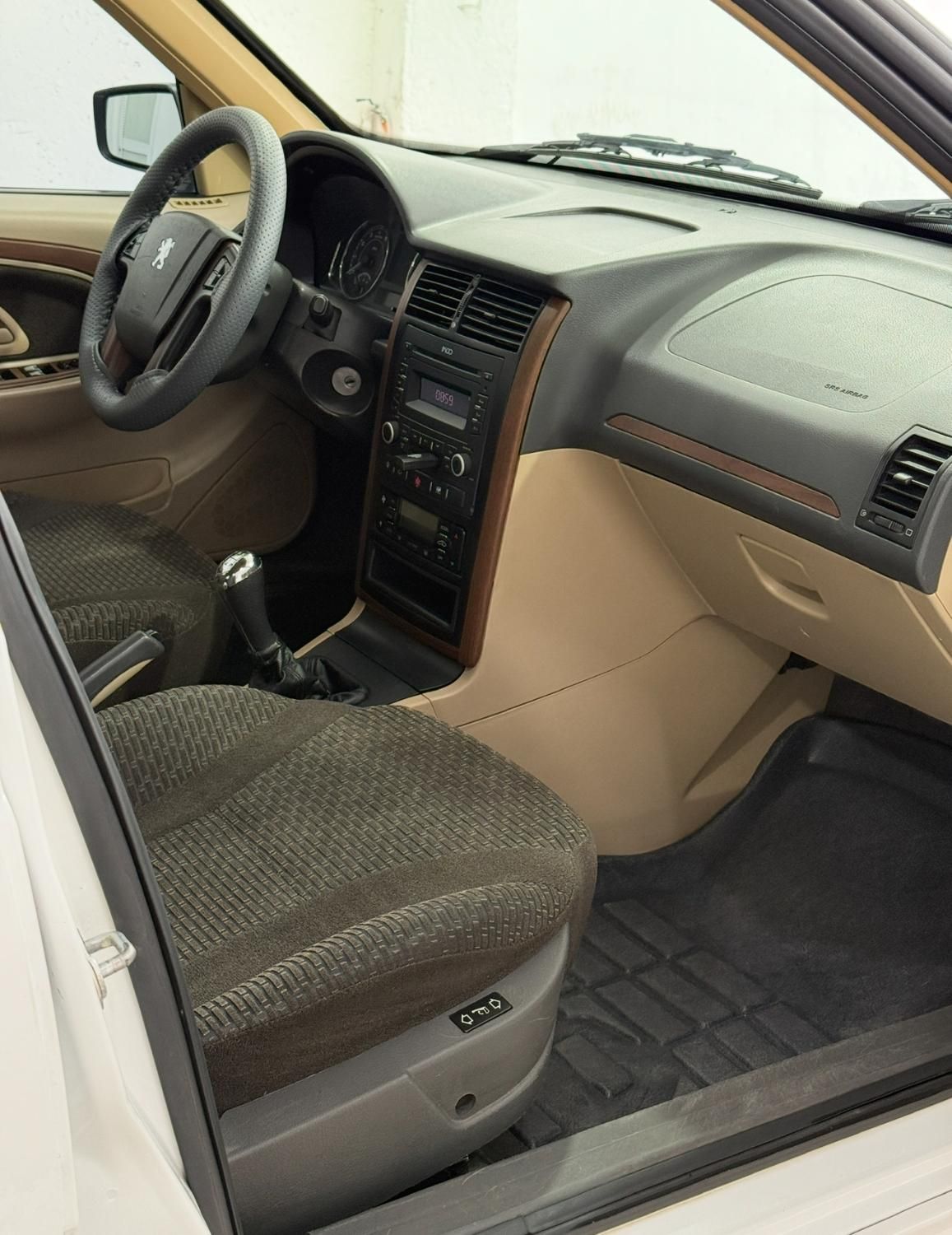پژو پارس LX - 1400
