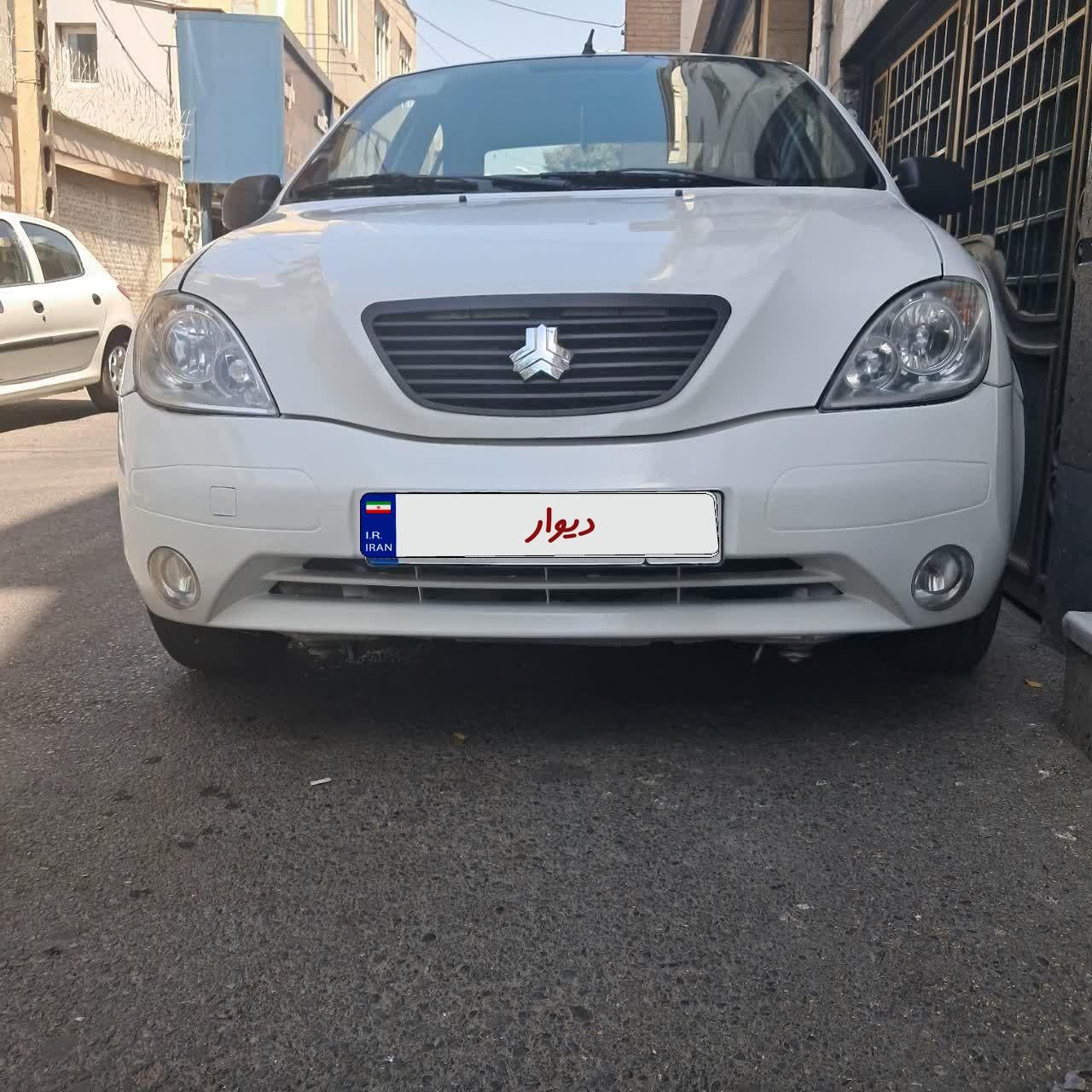 تیبا صندوق دار پلاس - 1400
