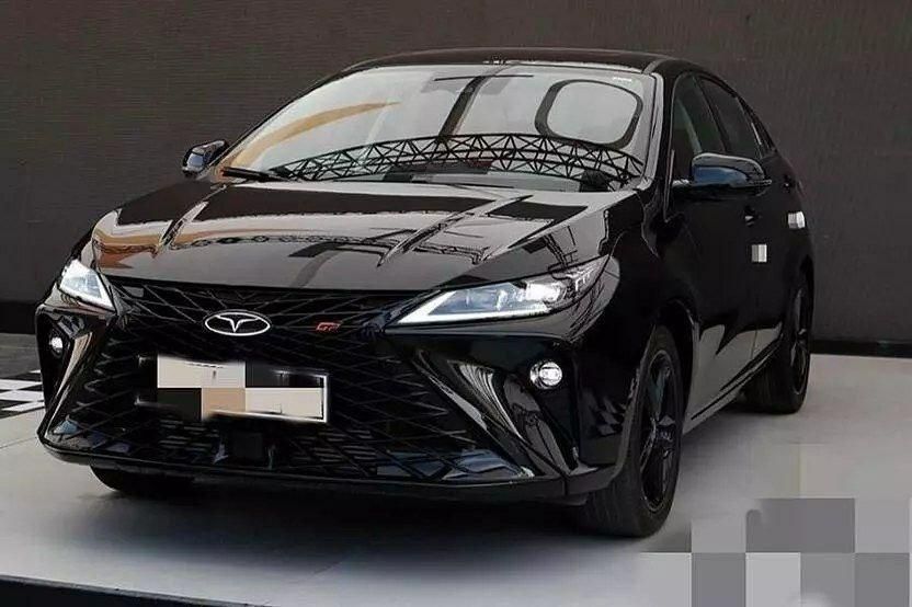 فونیکس آریزو 8 اکسلنت - 2025