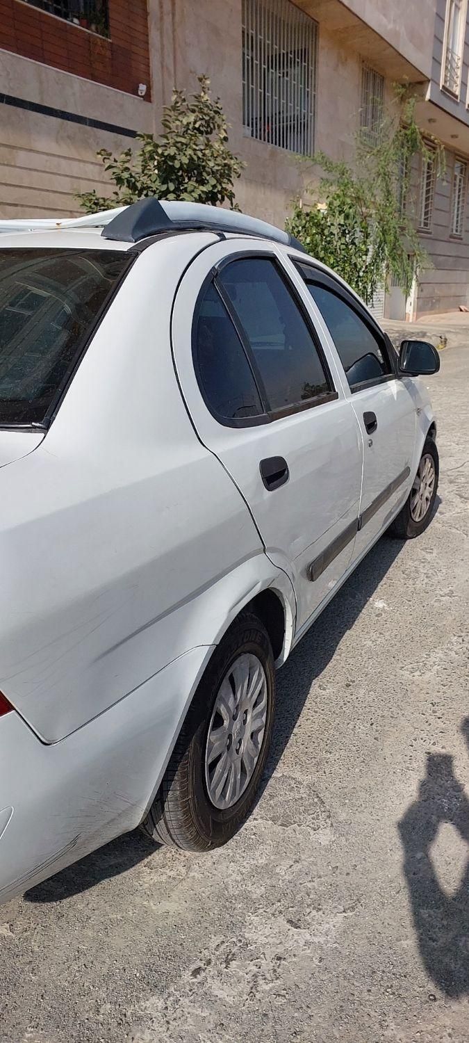 تیبا صندوق دار SX - 1392