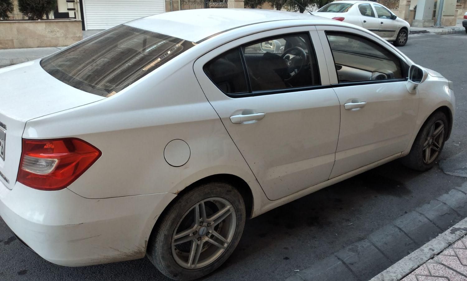برلیانس H230 دنده‌ای - 1395