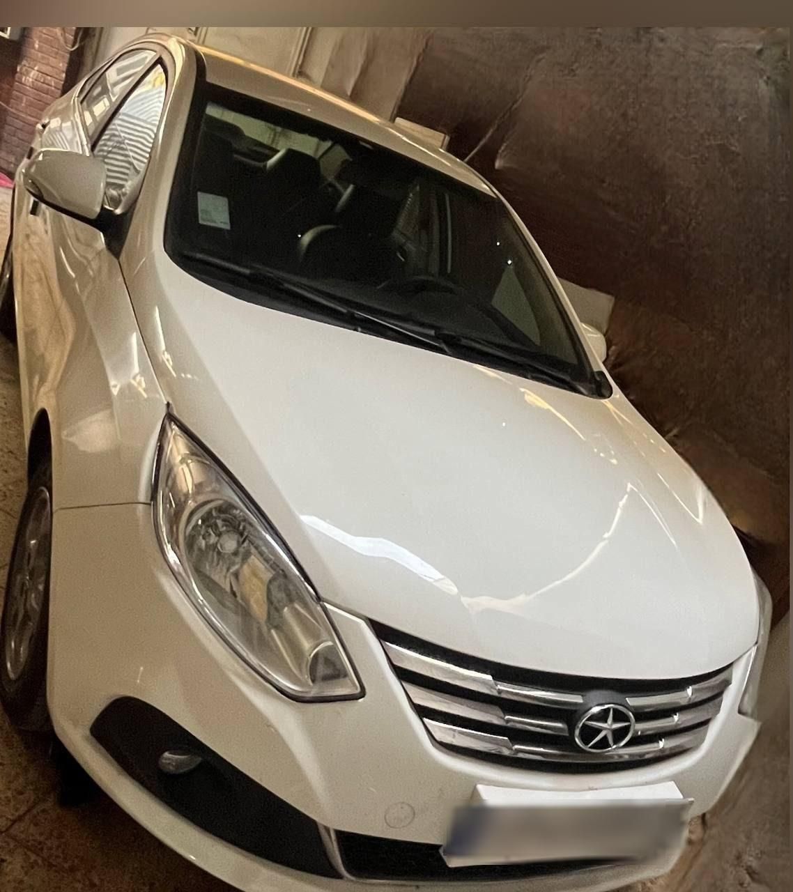جک J4 اتوماتیک ساده - 1402