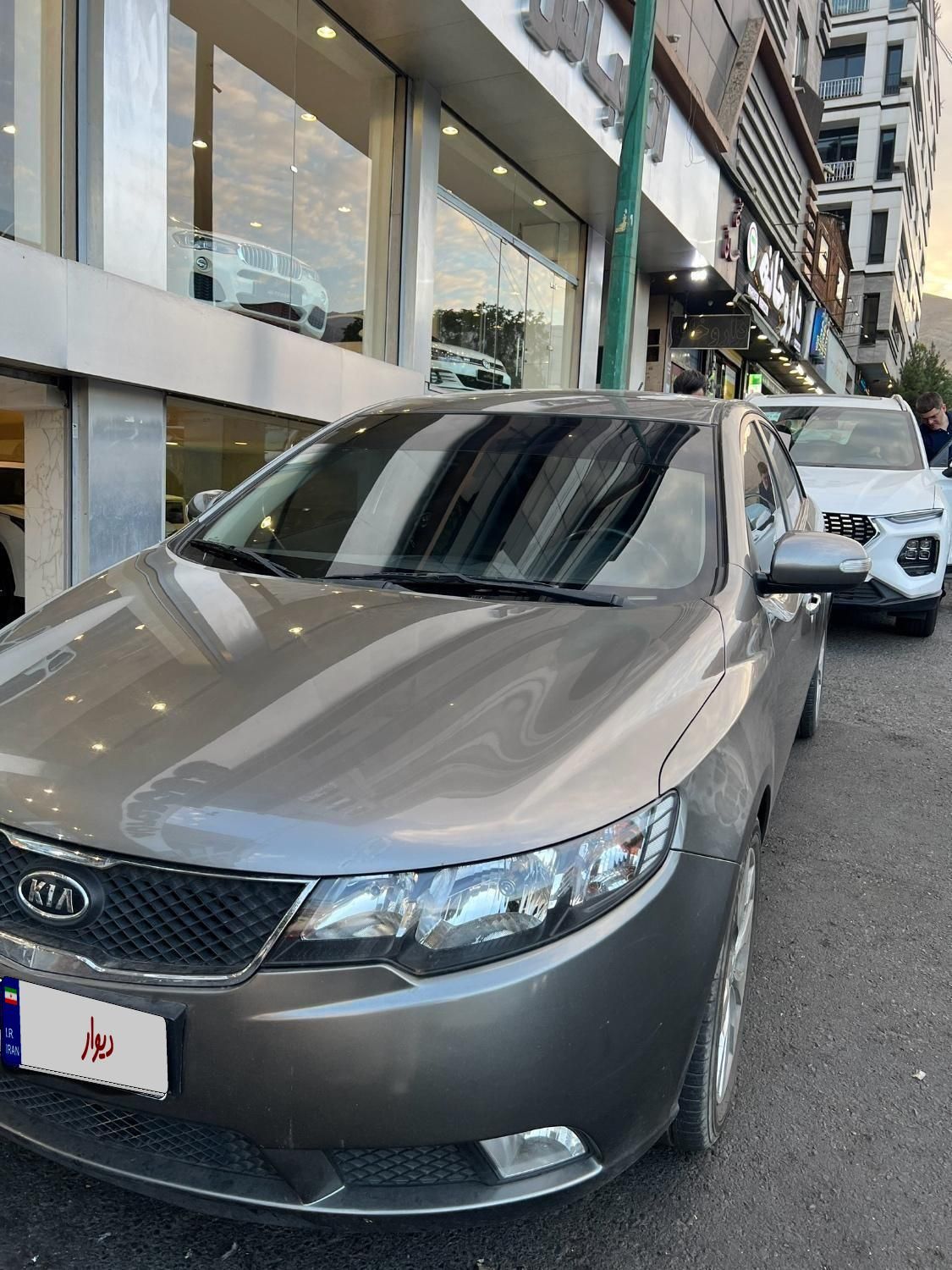 کیا سراتو 2.0 لیتر اتوماتیک GT لاین - 2010