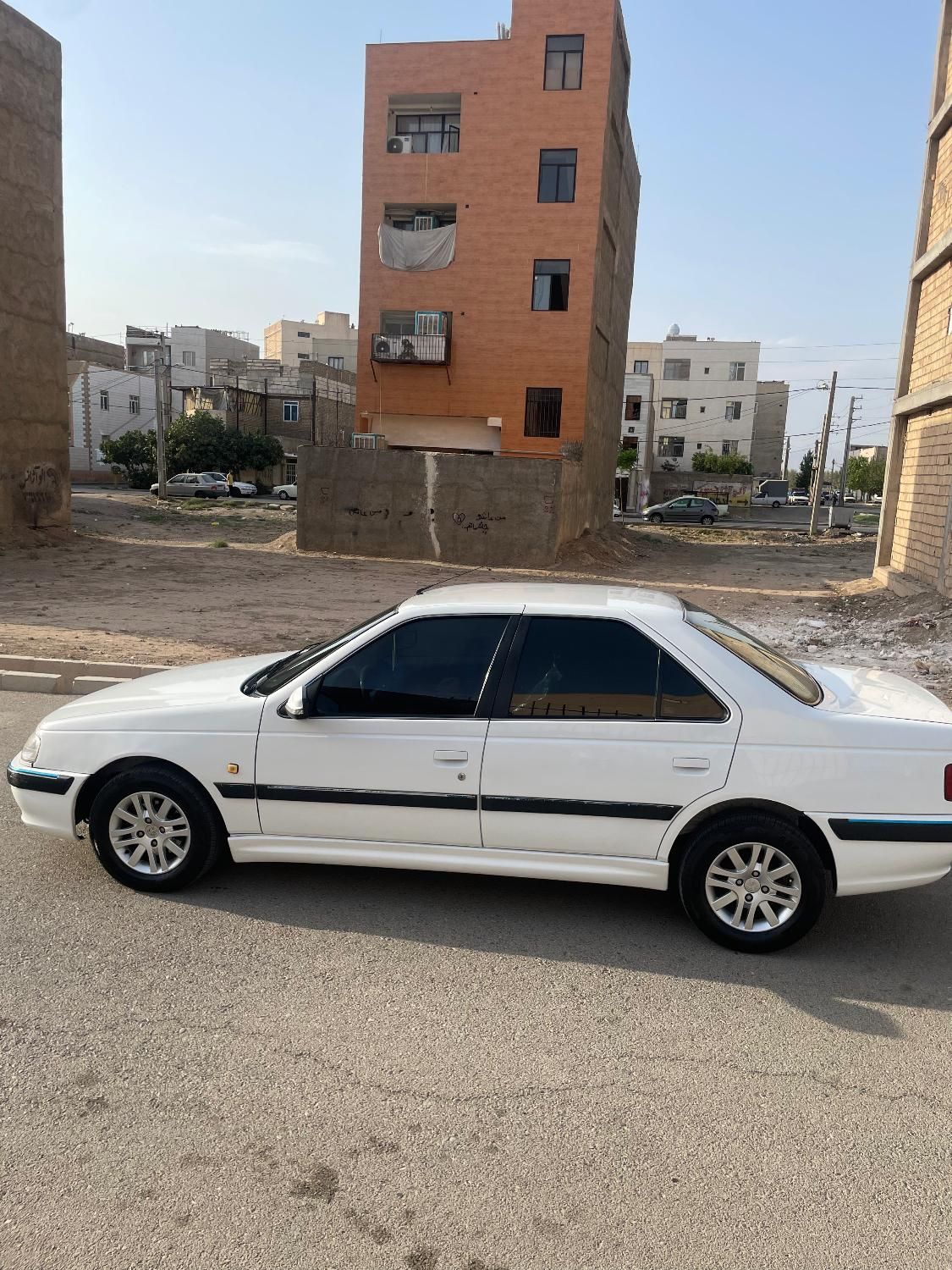 پژو پارس سال - 1392