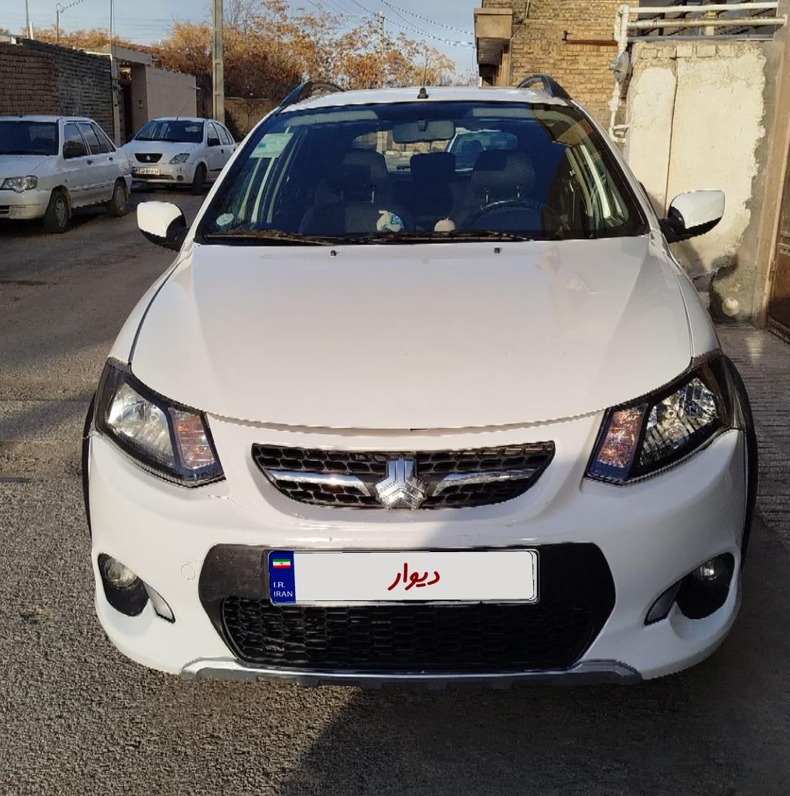 خودرو کوییک، معمولی آگهی ann_19485450