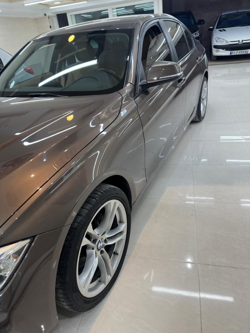 ب ام و سری 3 سدان 320i - 2014