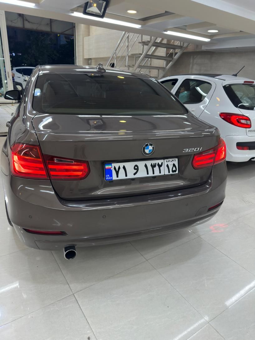 ب ام و سری 3 سدان 320i - 2014