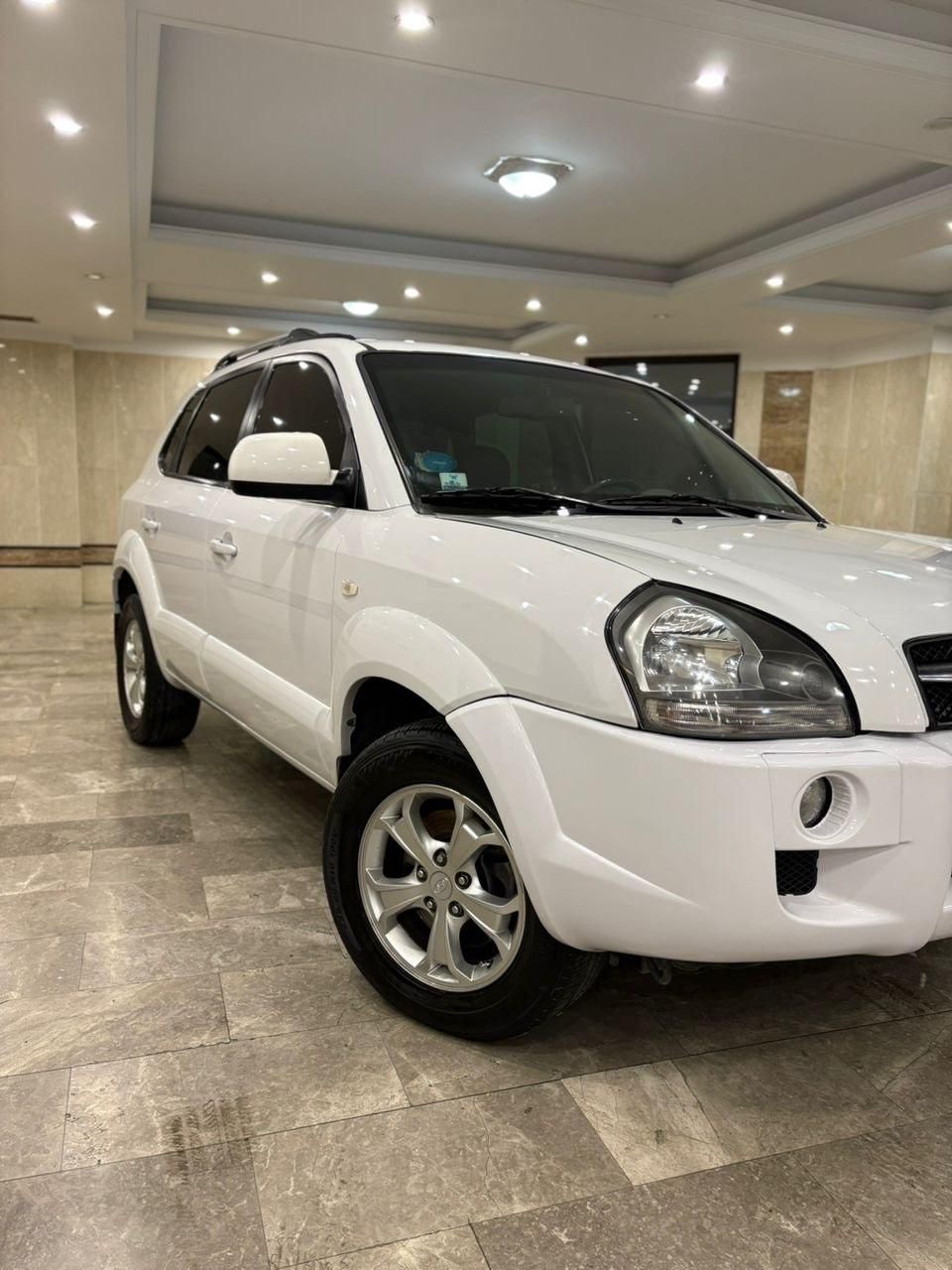 هیوندای توسان 2.7 لیتر - 2010