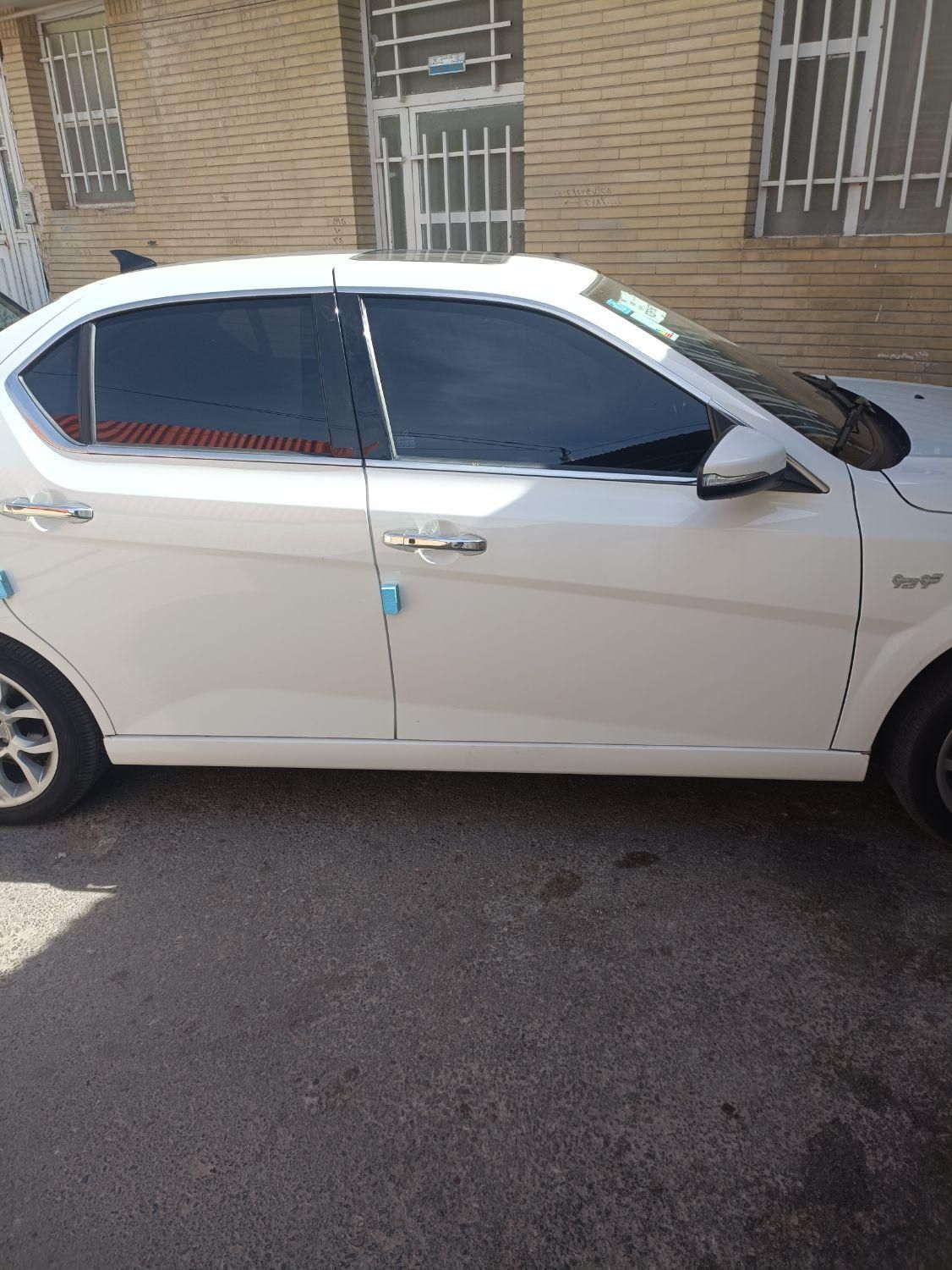 دنا پلاس توربو اتوماتیک - 1403