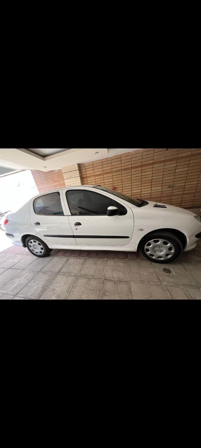 پژو ۲۰۶ صندوق دار v8 - 1395
