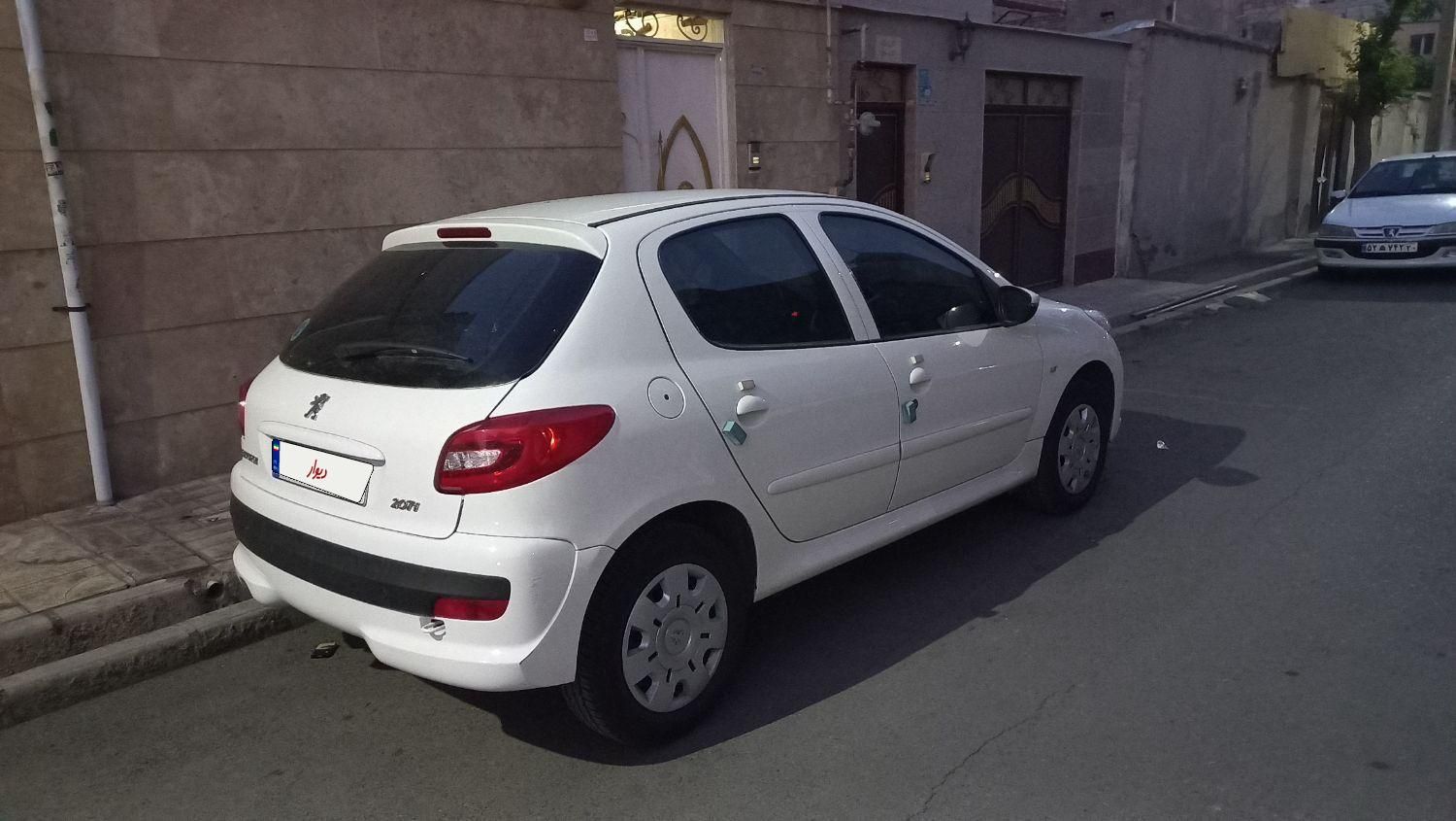 پژو 207 دنده‌ای TU3 - 1402