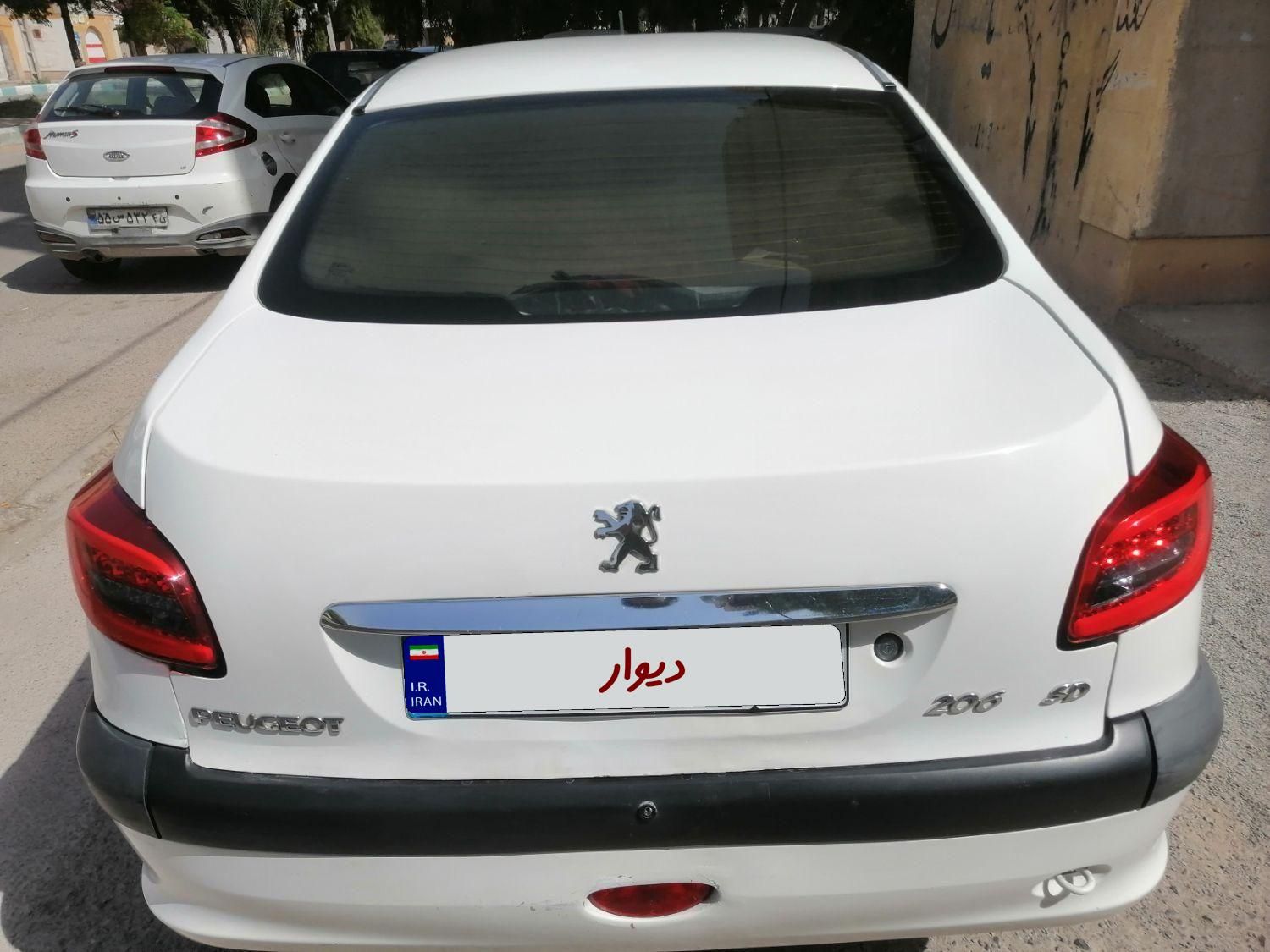 پژو ۲۰۶ صندوق دار v20 - 1389