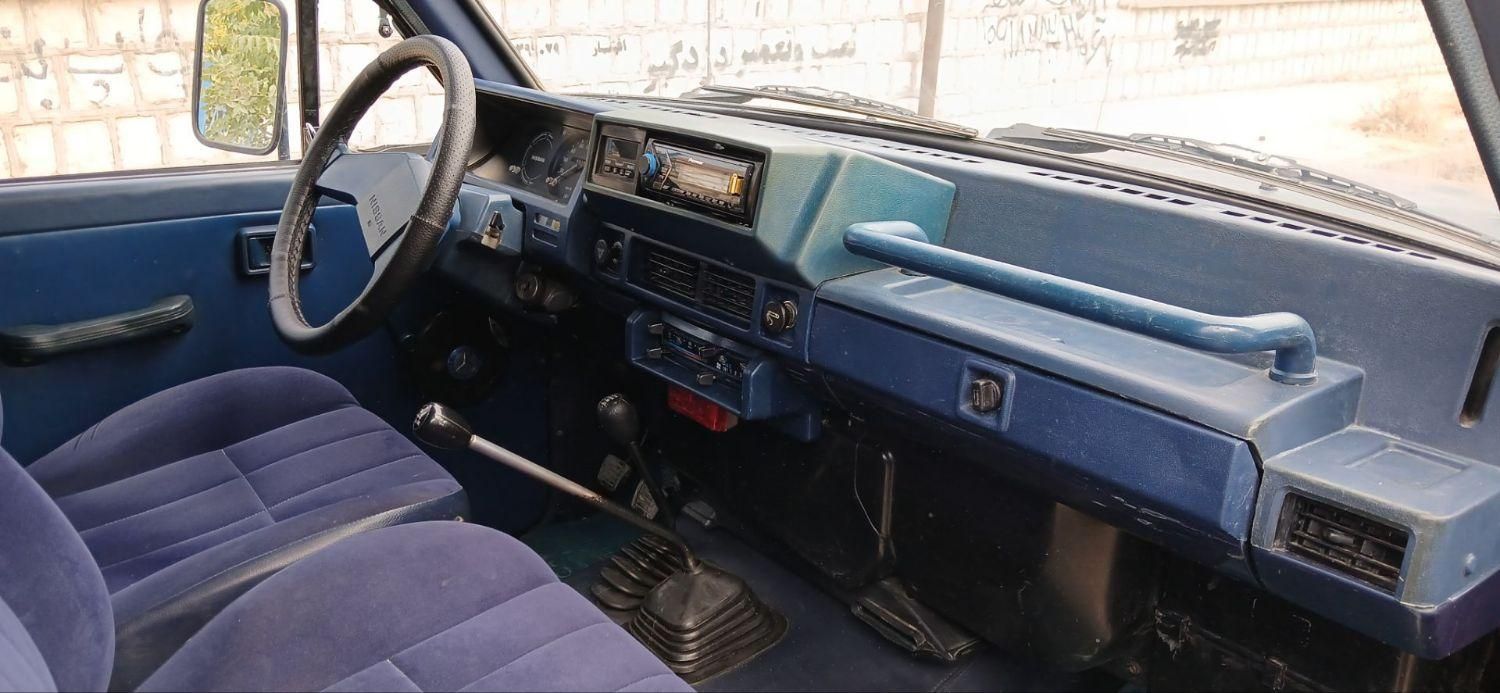 نیسان پاترول دو درب دنده‌ای - 1997