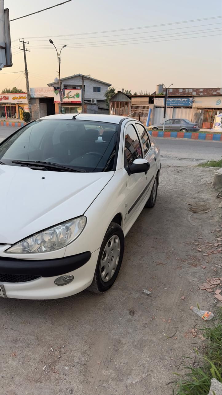 پژو ۲۰۶ صندوق دار v8 - 1395