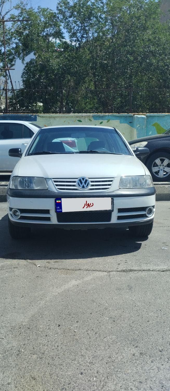 خودرو فولکس، گل آگهی ann_19486588