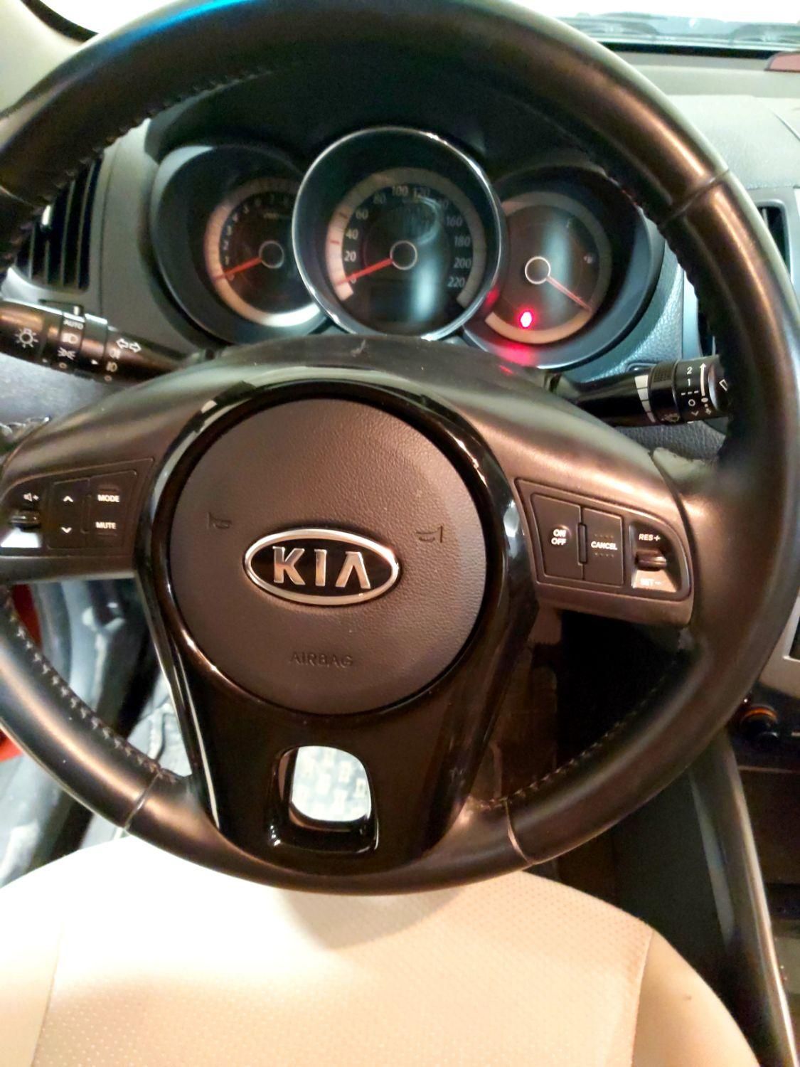 کیا سراتو 2.0 لیتر اتوماتیک GT لاین - 2014