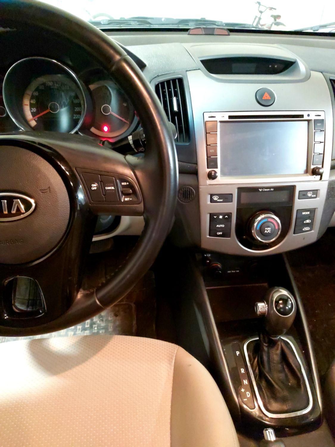 کیا سراتو 2.0 لیتر اتوماتیک GT لاین - 2014