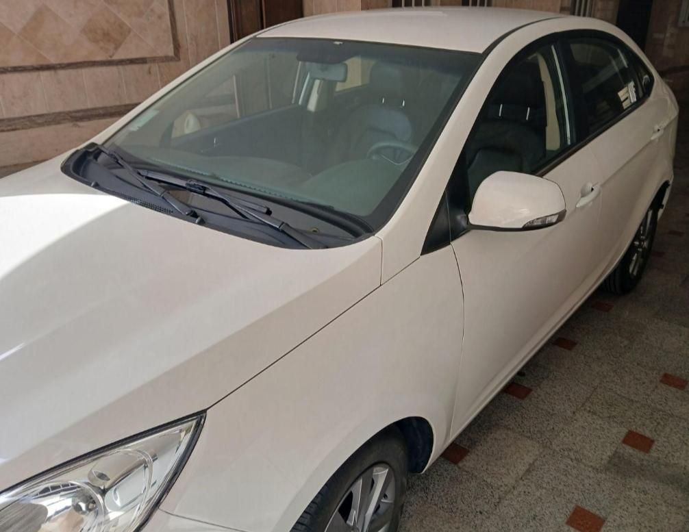 جک J4 اتوماتیک ساده - 1403