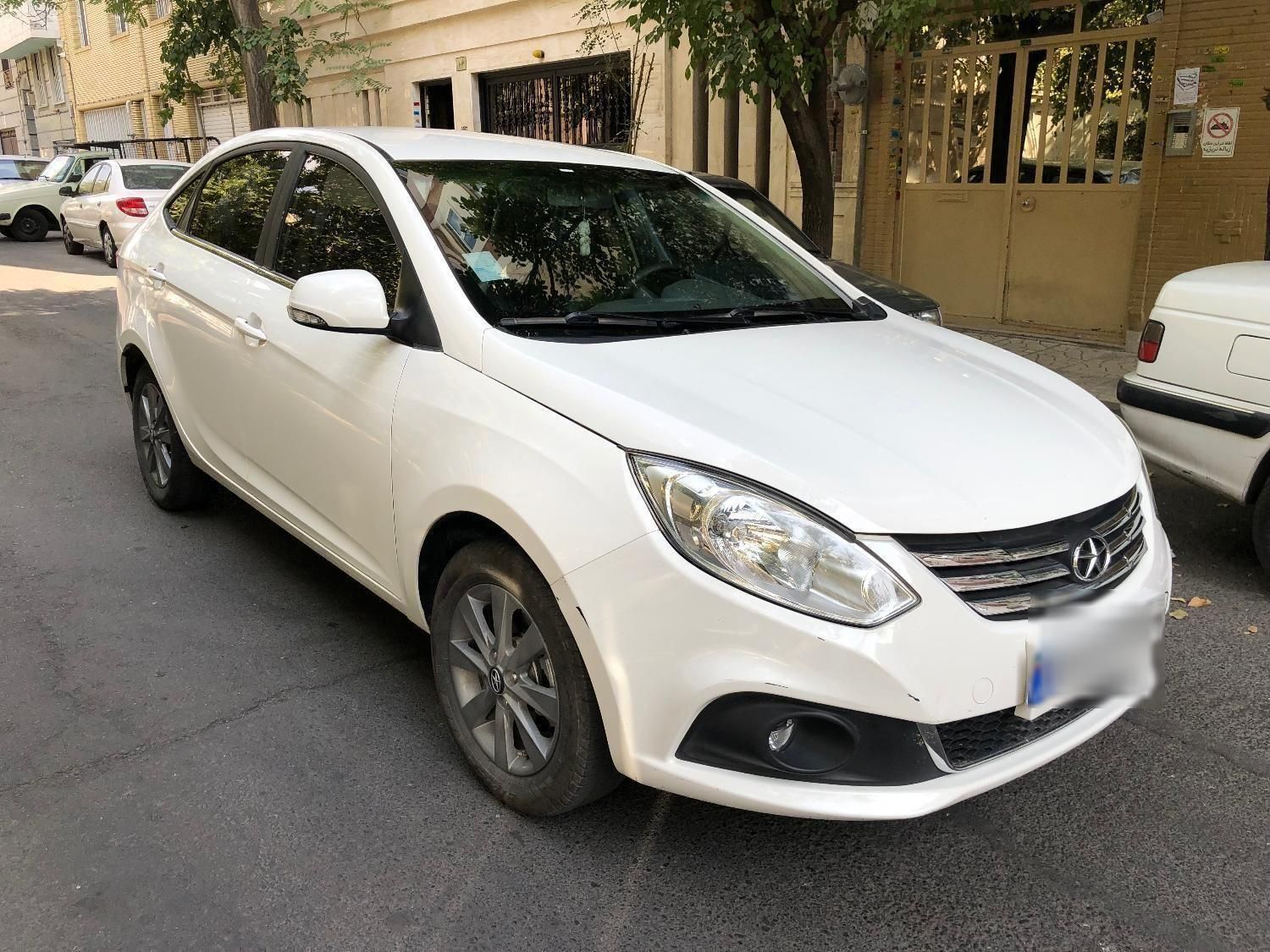 جک J4 اتوماتیک ساده - 1402