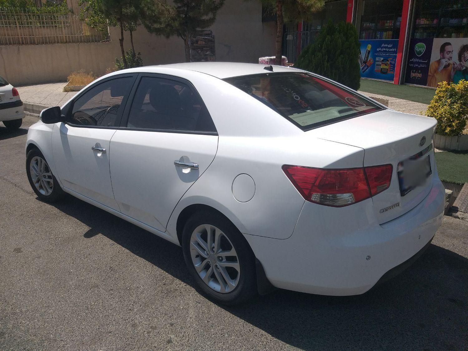 خودرو کیا، سراتو مونتاژ آگهی ann_19486790