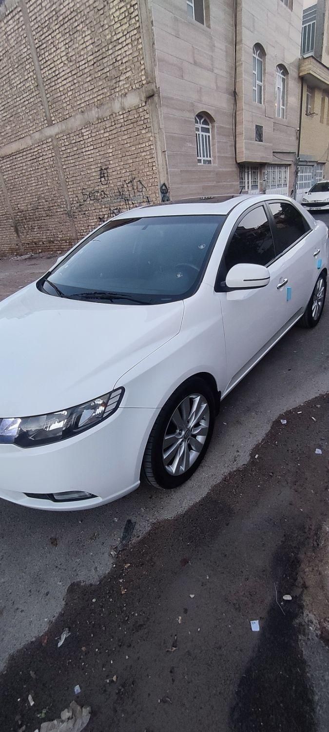 کیا سراتو 2.0 لیتر اتوماتیک GT لاین - 2011