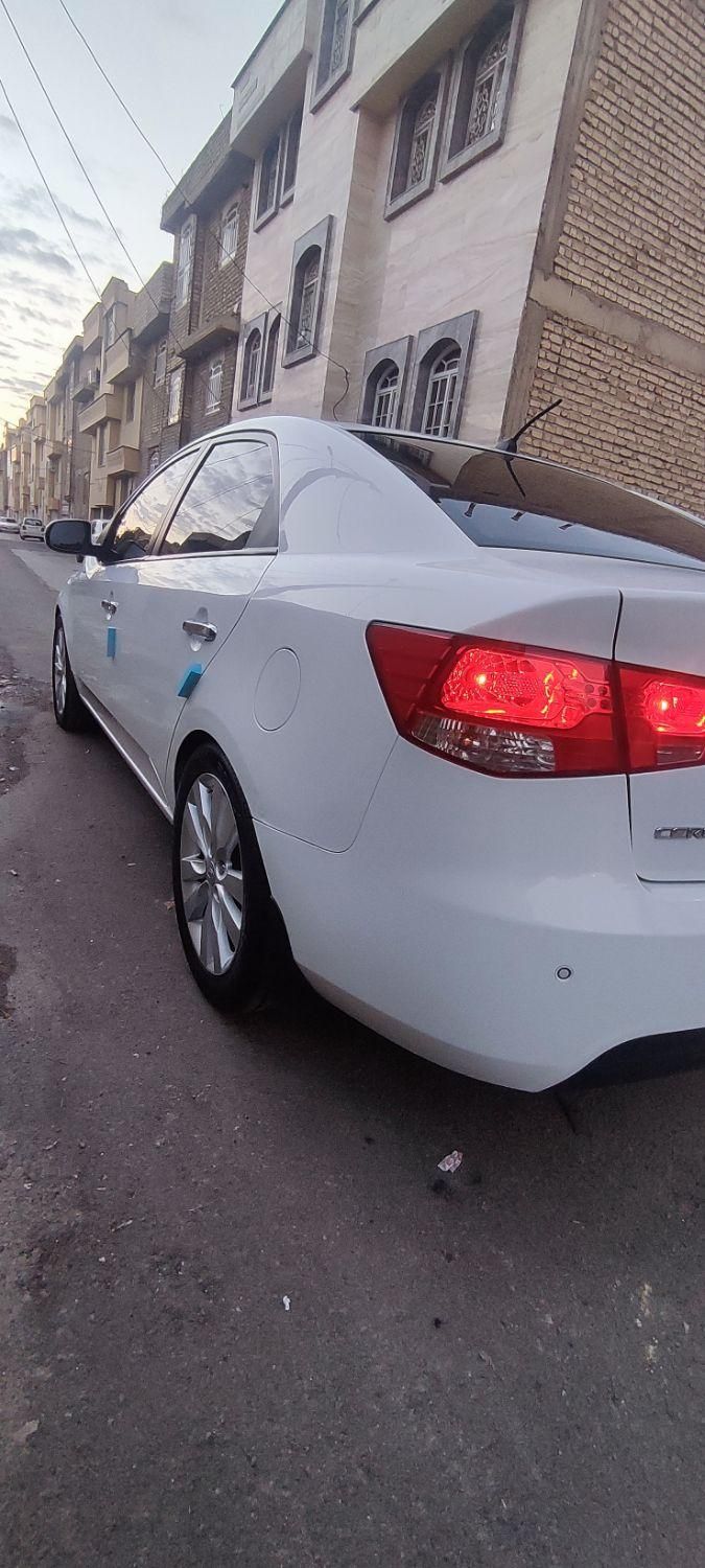 کیا سراتو 2.0 لیتر اتوماتیک GT لاین - 2011