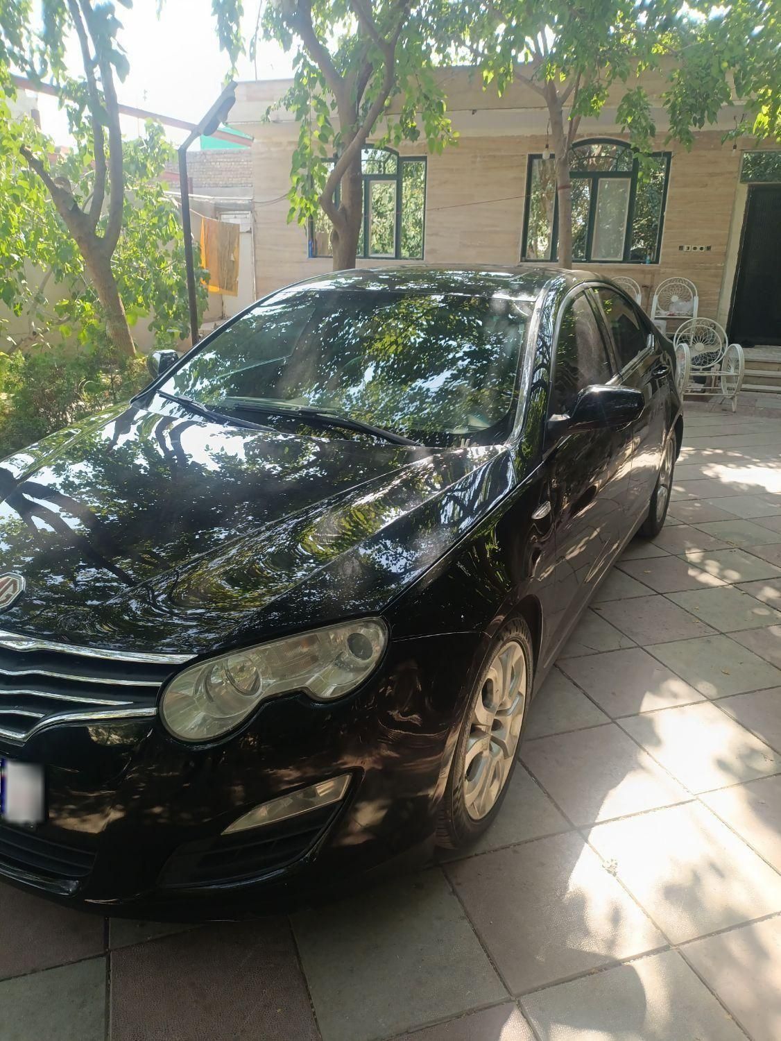 ام جی 550 اتوماتیک - 2011