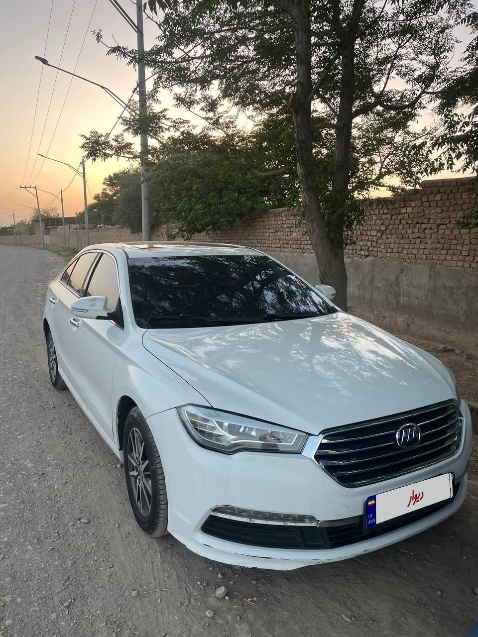 لیفان 820 اتوماتیک - 1396