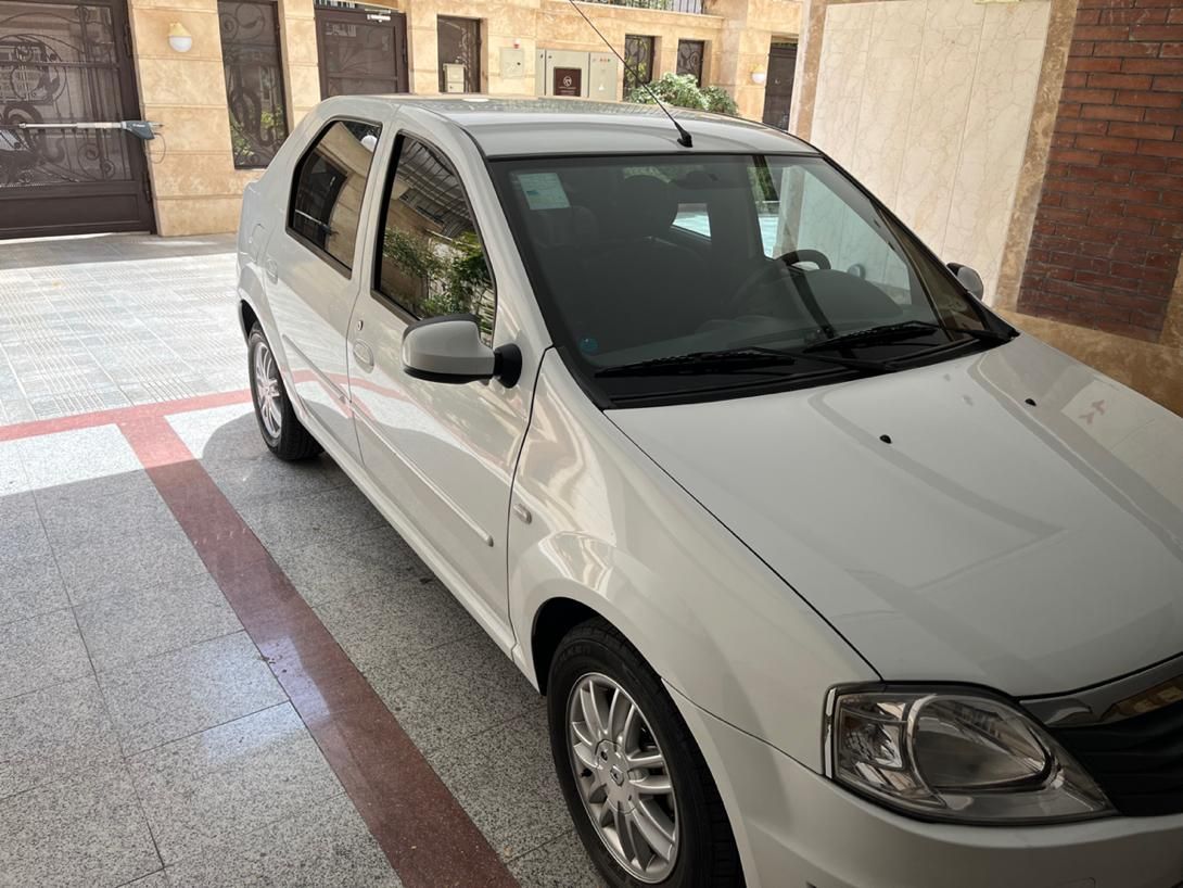 رنو تندر 90 پلاس اتوماتیک - 1396