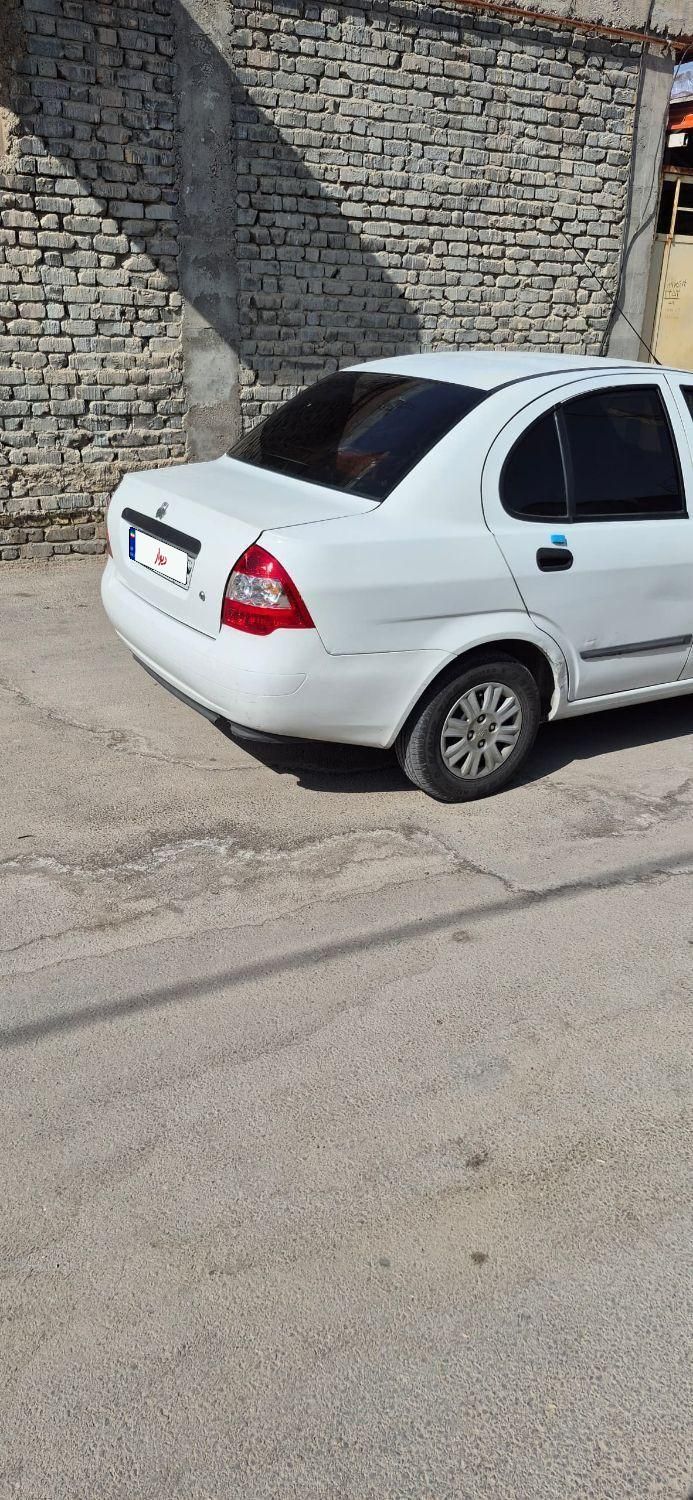 تیبا صندوق دار SX - 1399