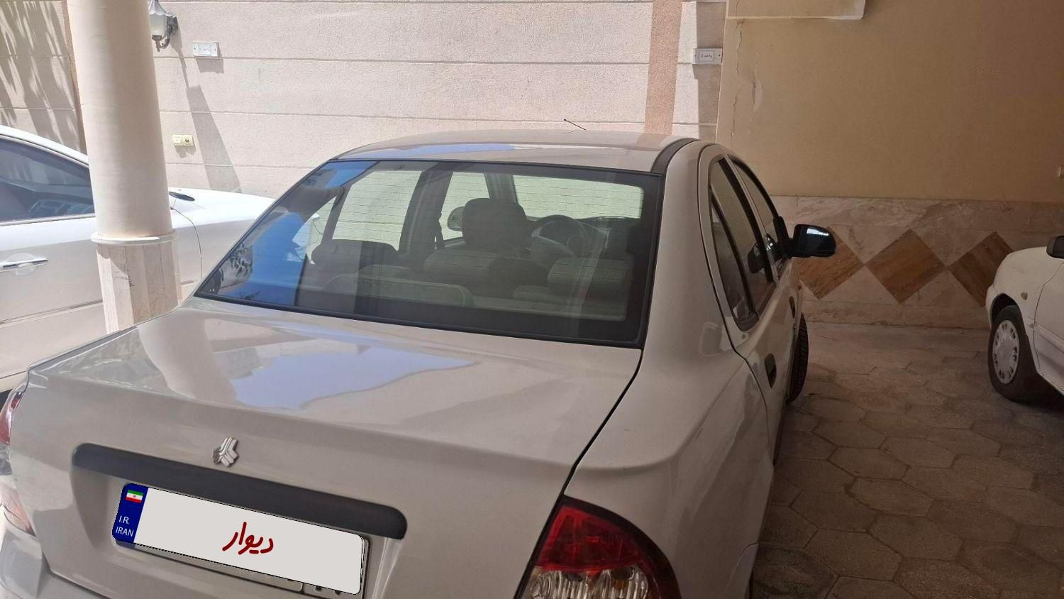 تیبا صندوق دار SX - 1400