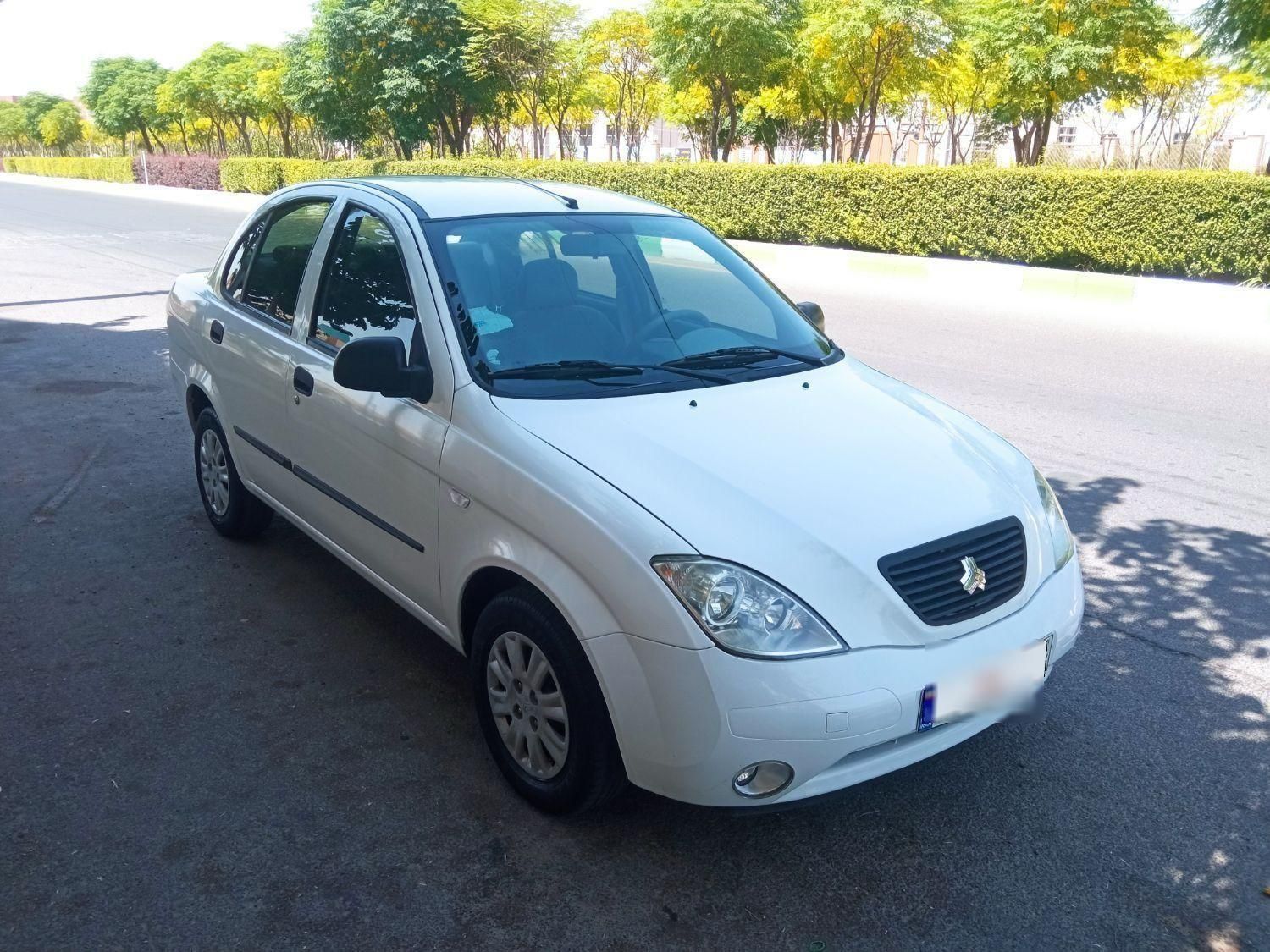 تیبا صندوق دار SX - 1400