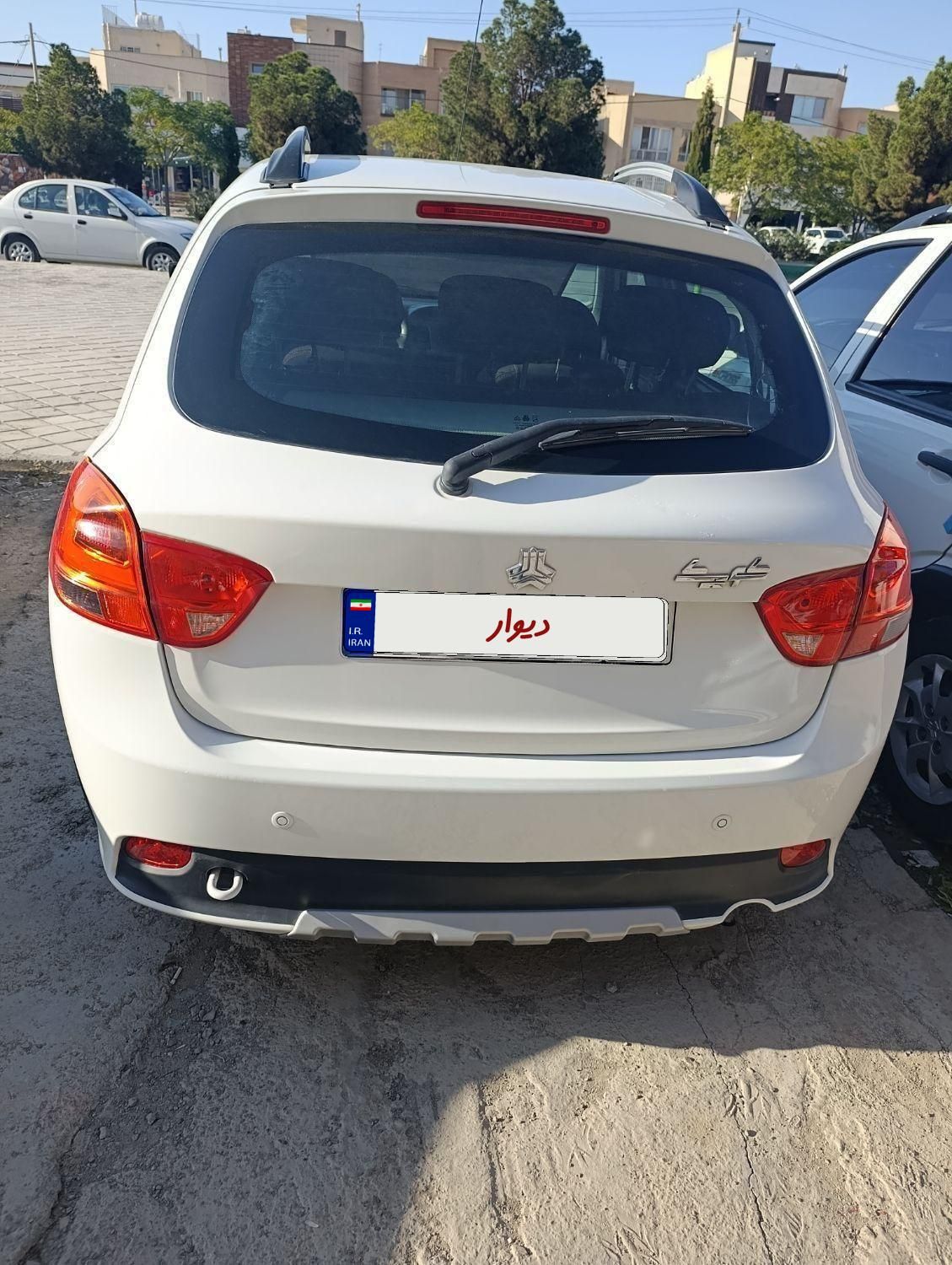 خودرو کوییک، معمولی آگهی ann_19487888