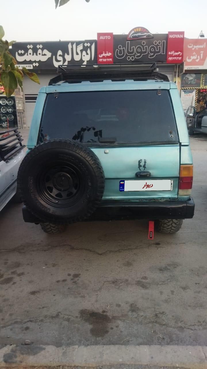 نیسان پاترول دو درب دنده‌ای - 1988