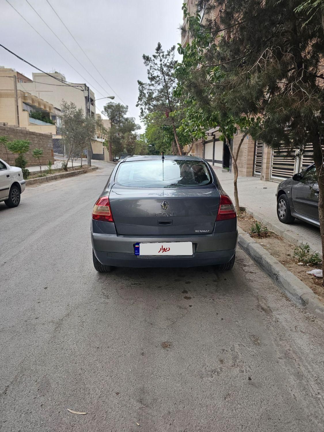 رنو مگان پارس خودرو 2000 - 1389