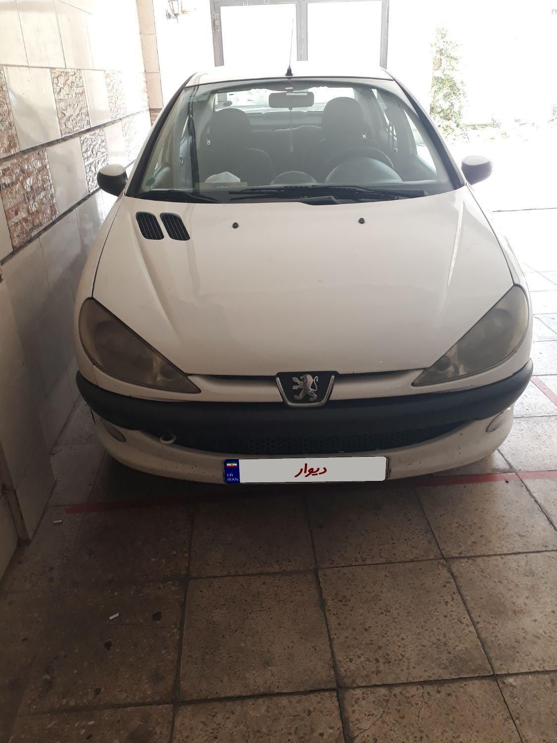 پژو ۲۰۶ صندوق دار v8 - 1395