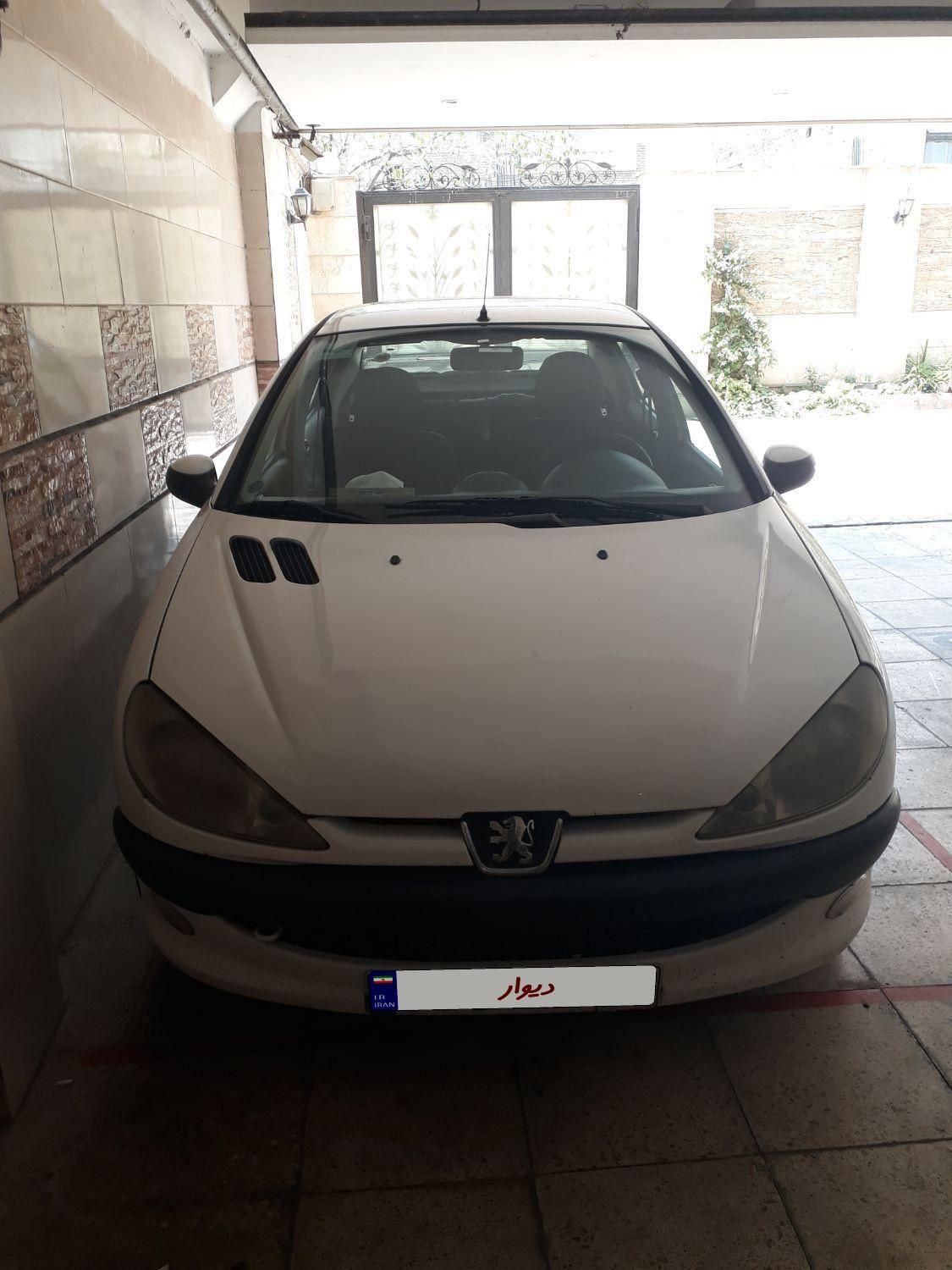پژو ۲۰۶ صندوق دار v8 - 1395